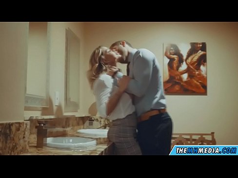 ❤️ Когато наедряла блондинка ви съблазни в обществена тоалетна ️ Порно в bg.com-pornzog.ru ❌❤